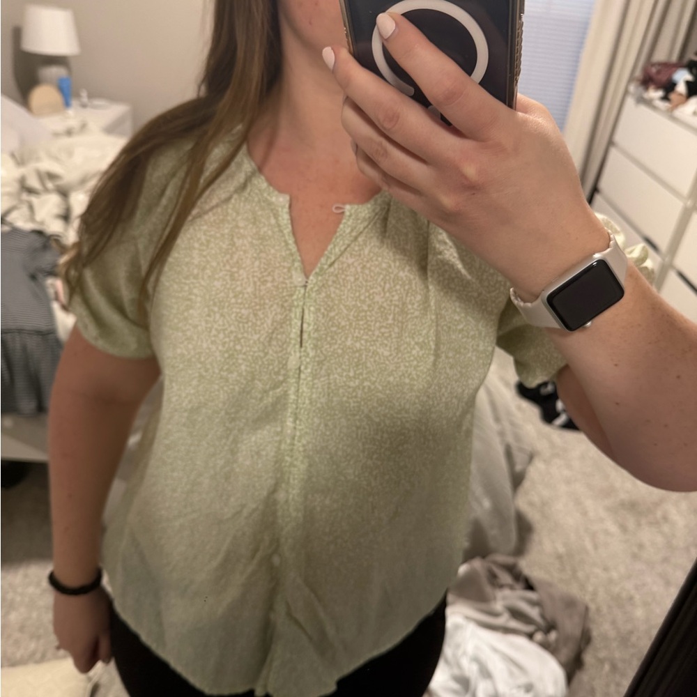 Universal Thread Light Green Blouse - image 5